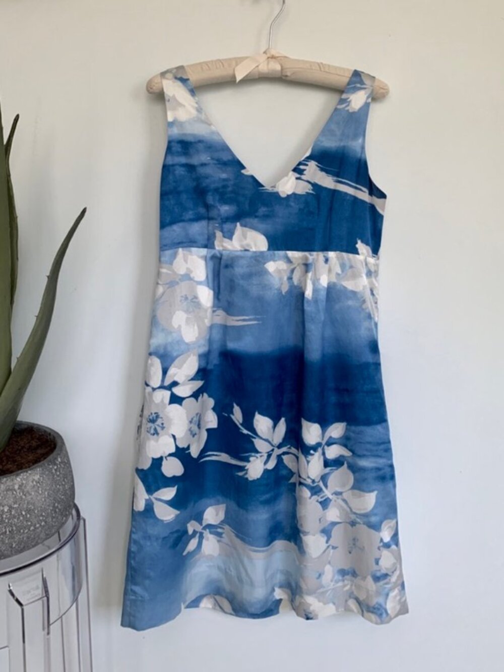 Joe Fresh cotton / silk floral dress with pockets! - Picture 6 of 12
